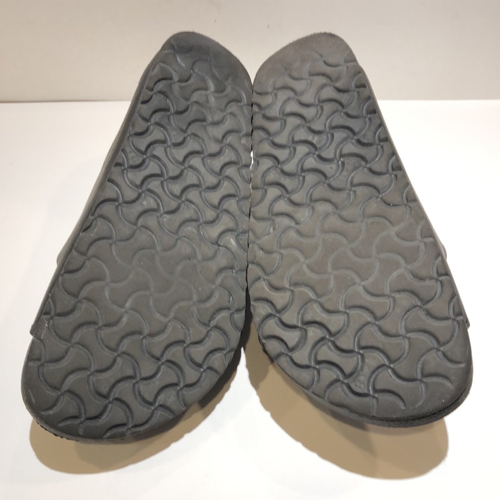 Men’s Black Rubber Birkenstock Sandals, Size 44 - Picture 6 of 8